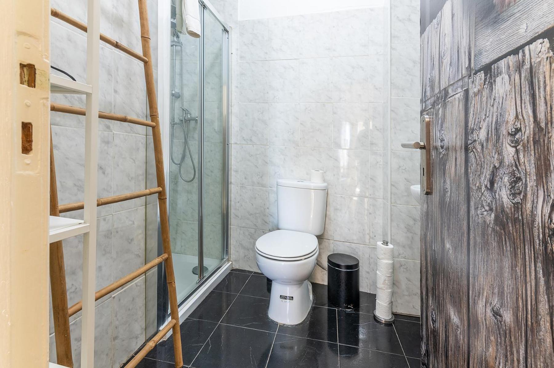Apartment Alfama Santa Apolonia